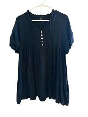 Ruffled Black Flowy Tunic Top with Buttons Size Small NWOT